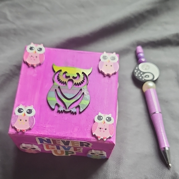 Hand Crafted Other - Purple Owl Decor Box with Pen